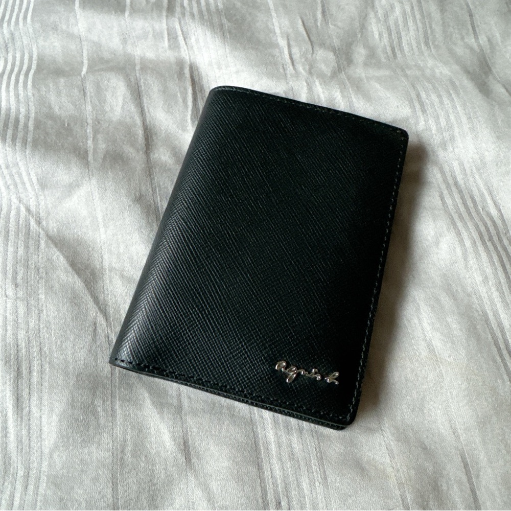 Agnès b. Mens bi-fold leather cardholder